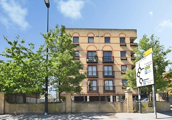 2 bedroom apartment to rent - Chiltern House, Oxford Road, Aylesbury, HP19 - Property View 1