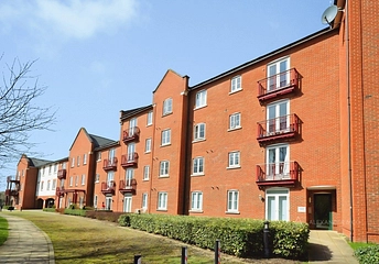 2 bedroom apartment to rent - Barnshaw House, Coxhill Way, Aylesbury, HP21 - Property View 1