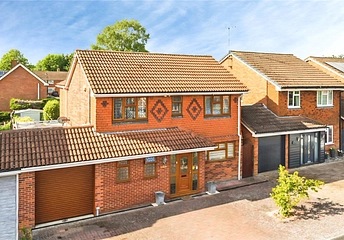 4 bedroom house for sale - Kynaston Avenue, Aylesbury, Buckinghamshire, HP21 - Property View 1