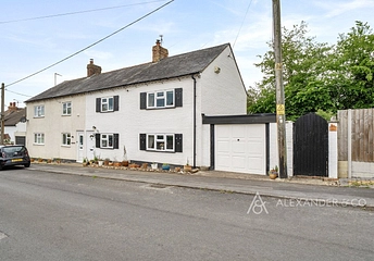 4 bedroom house for sale - Spring Lane, Great Horwood, Milton Keynes, Buckinghamshire, MK17 - Property View 1