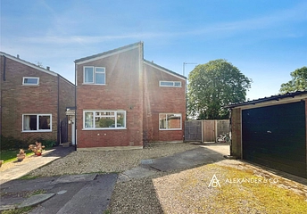 3 bedroom house for sale - Greenfields, Adstock, Buckingham, Buckinghamshire, MK18 - Property View 1
