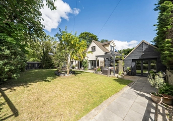 5 bedroom house for sale - Bicester Road, Bucknell, Oxfordshire, OX27 - Property View 1