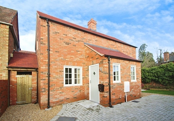 2 bedroom house to rent - Sheep Street, Winslow, Buckingham, MK18 - Property View 1