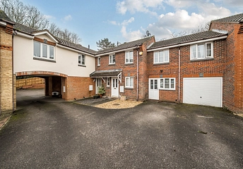 3 bedroom house for sale - Willoughby Close, Dunstable, Bedfordshire, LU6 - Property View 1