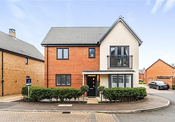 4 bedroom house for sale - Pantheon Drive, Houghton Regis, Dunstable, Bedfordshire, LU5 - Property View 1