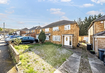 3 bedroom house for sale - Hayhurst Road, Luton, Bedfordshire, LU4 - Property View 1