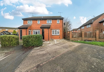 3 bedroom house for sale - New Woodfield Green, Dunstable, Bedfordshire, LU5 - Property View 1