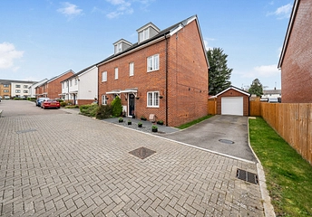 4 bedroom house for sale - London Road, Dunstable, Bedfordshire, LU6 - Property View 1