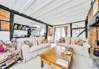 3 bedroom house for sale - St Rumbolds Lane, Buckingham, Buckinghamshire, MK18 - Property View 1