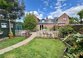 3 bedroom house for sale - Lenborough Road, Buckingham, MK18 - Property View 1