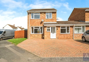 3 bedroom house for sale - Hare Close, Buckingham, Buckinghamshire, MK18 - Property View 1