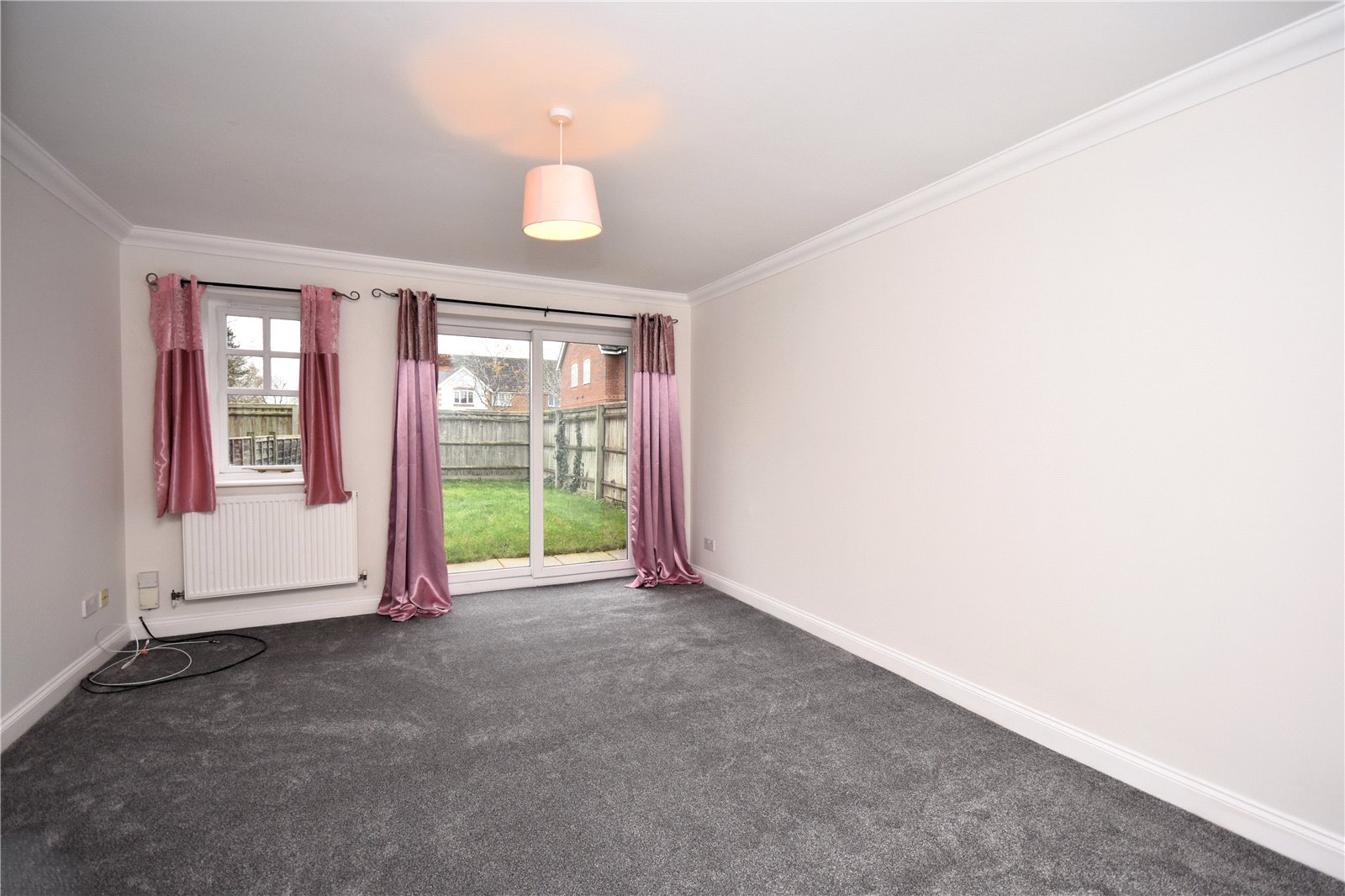 2 bedroom house to rent - Holly Drive, Aylesbury, HP21 - Property View 3