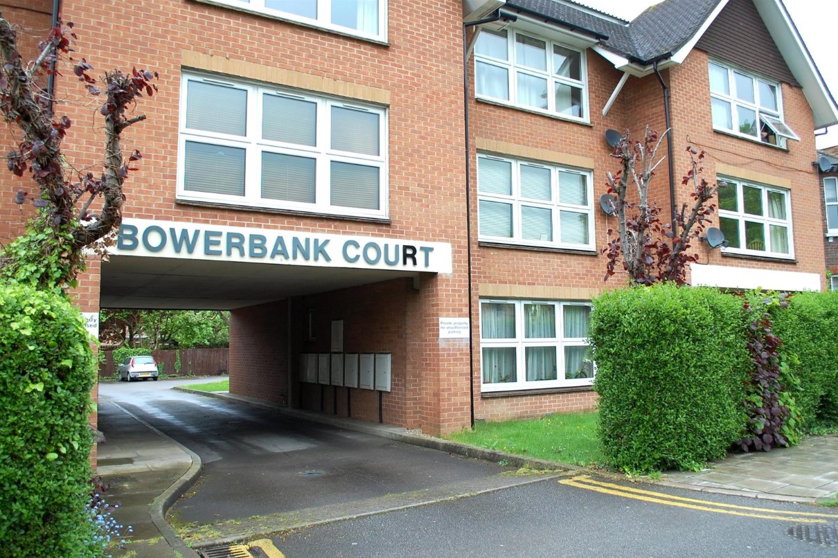 2 bedroom apartment to rent - Bowerbank Court, Bierton Road, HP20 - Property View 1