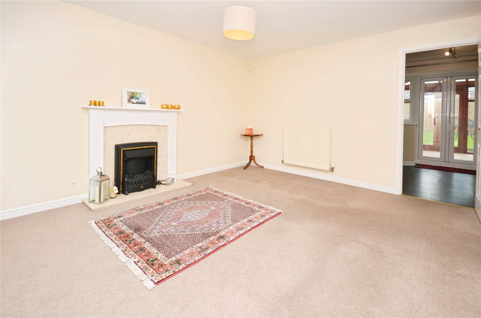 3 bedroom house for sale - Great Meadow Way, Aylesbury, Buckinghamshire, HP19 - Property View 2