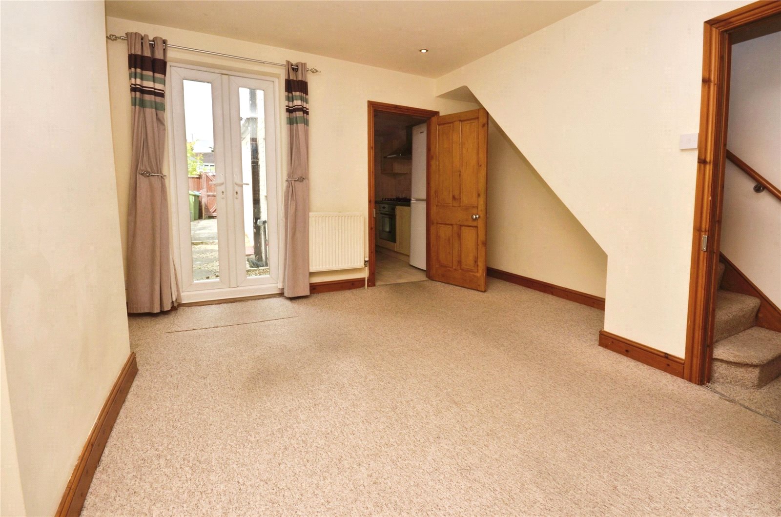 3 bedroom house for sale - Queens Park, Aylesbury, Buckinghamshire, HP21 - Property View 3