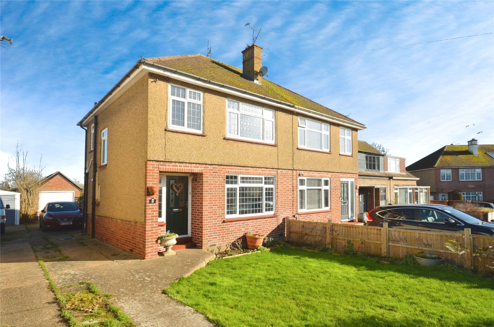 3 bedroom house for sale - Cowley Close, Bierton, Aylesbury, Buckinghamshire, HP22 - Property View 1