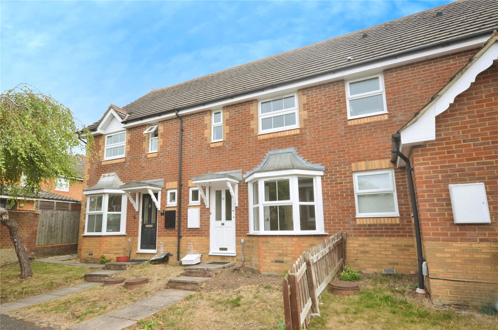 2 bedroom house for sale - Bowler Road, Aylesbury, Buckinghamshire, HP21 - Property View 1
