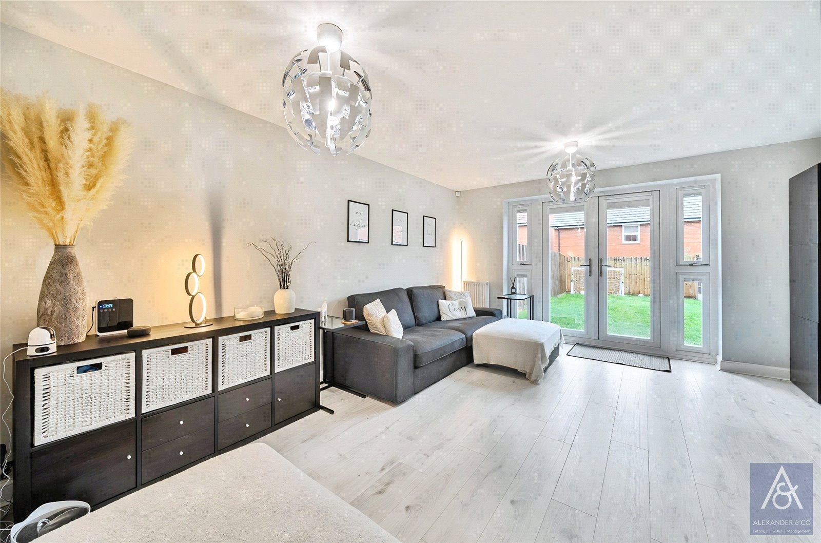 3 bedroom house for sale - Oswald Way, Buckingham, Buckinghamshire, MK18 - Property View 2