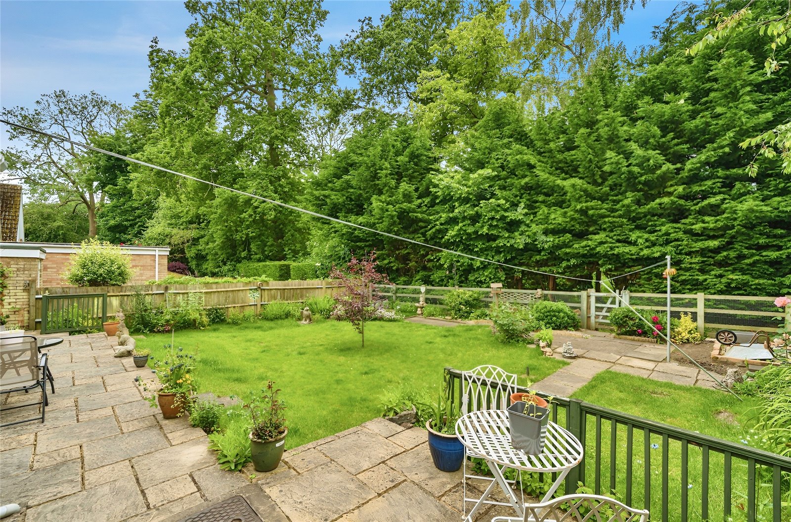 2 bedroom house for sale - Fairmeadow, Winslow, Buckingham, Buckinghamshire, MK18 - Property View 2