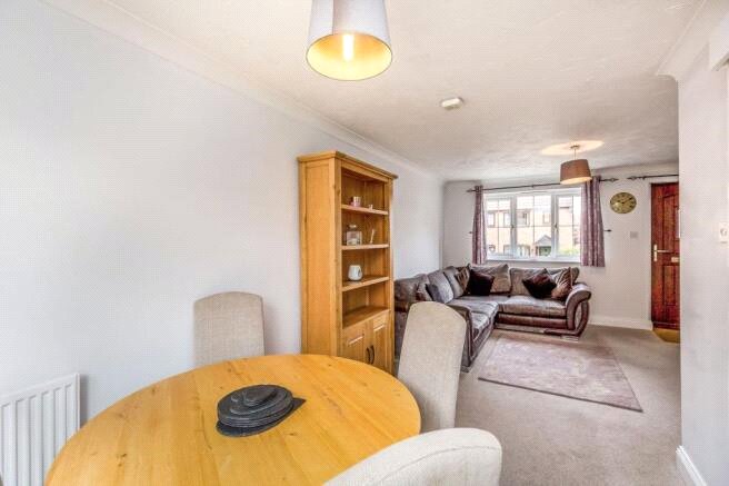 2 bedroom house for sale - Angels Close, Winslow, Buckingham, MK18 - Property View 2