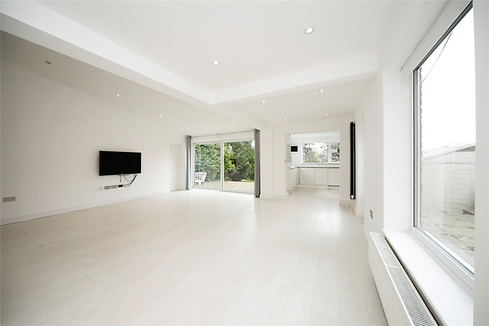 4 bedroom bungalow to rent - Beech Hill Court, Berkhamsted, Hertfordshire, HP4 - Property View 2