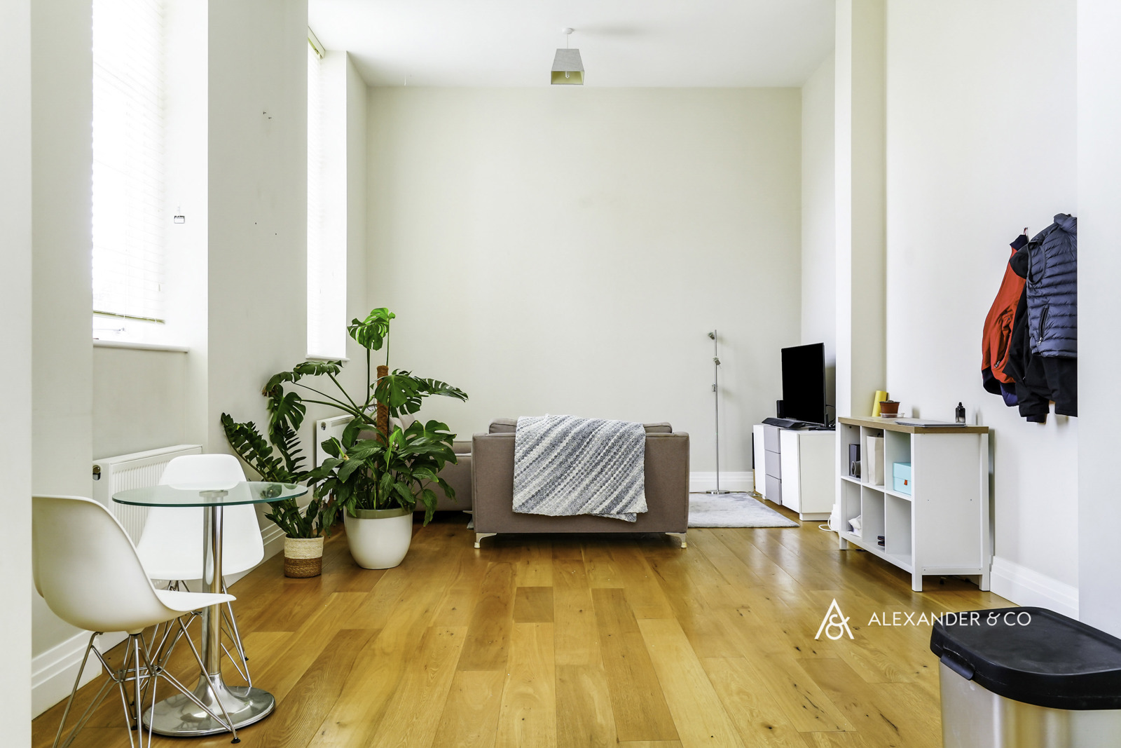 1 bedroom apartment to rent - Building 20, Trenchard Lane, Caversfield, Bicester, OX27 - Property View 2