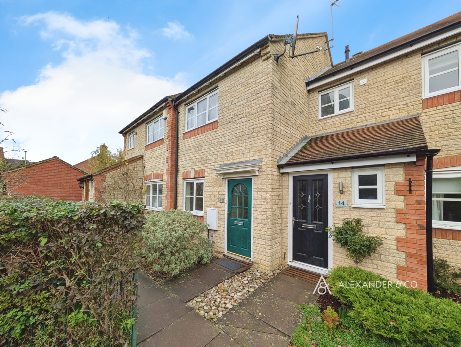 2 bedroom house to rent - Sanderling Close, Bicester, Oxfordshire, OX26 - Property View 1