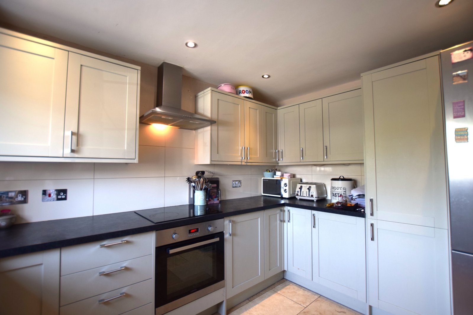 3 bedroom house for sale - Scampton Close, Bicester, OX26 - Property View 2