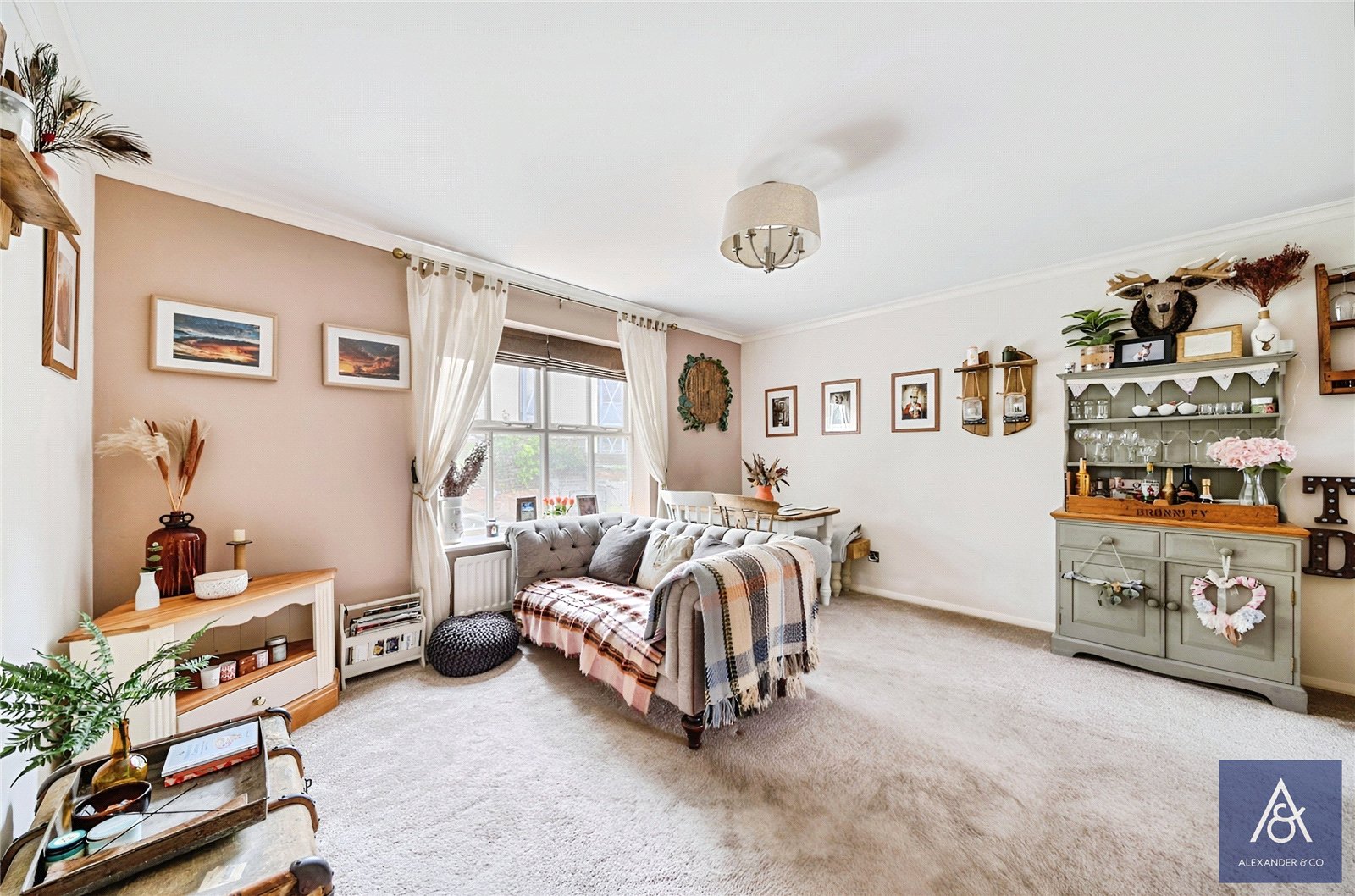 3 bedroom house for sale - Old Brewery Walk, Brackley, Northamptonshire, NN13 - Property View 2