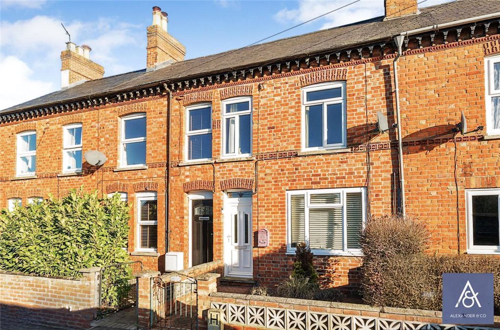 2 bedroom house for sale - Banbury Road, Brackley, Northamptonshire, NN13 - Property View 1