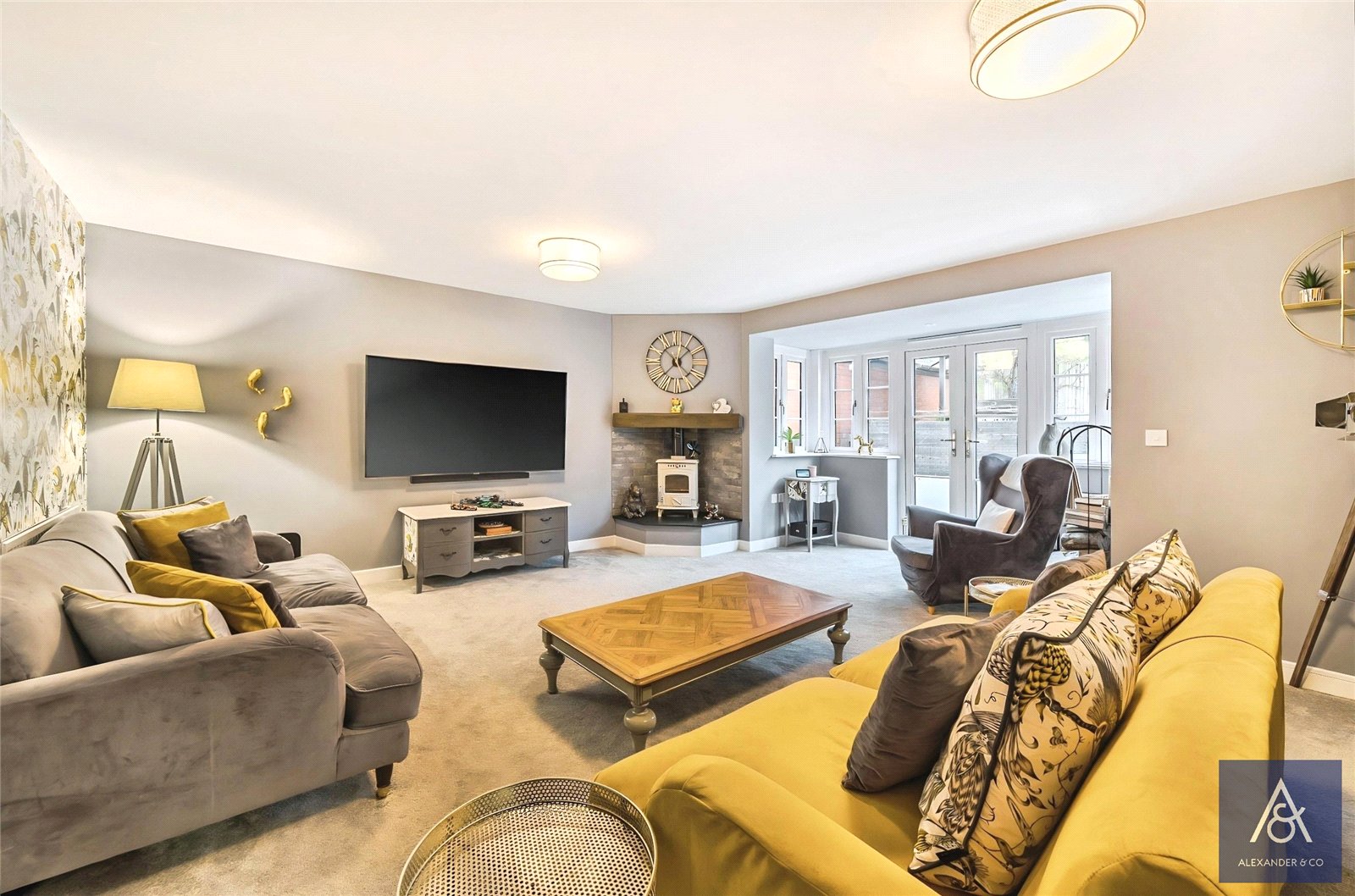 4 bedroom house for sale - Flanders Way, Brackley, Northamptonshire, NN13 - Property View 2