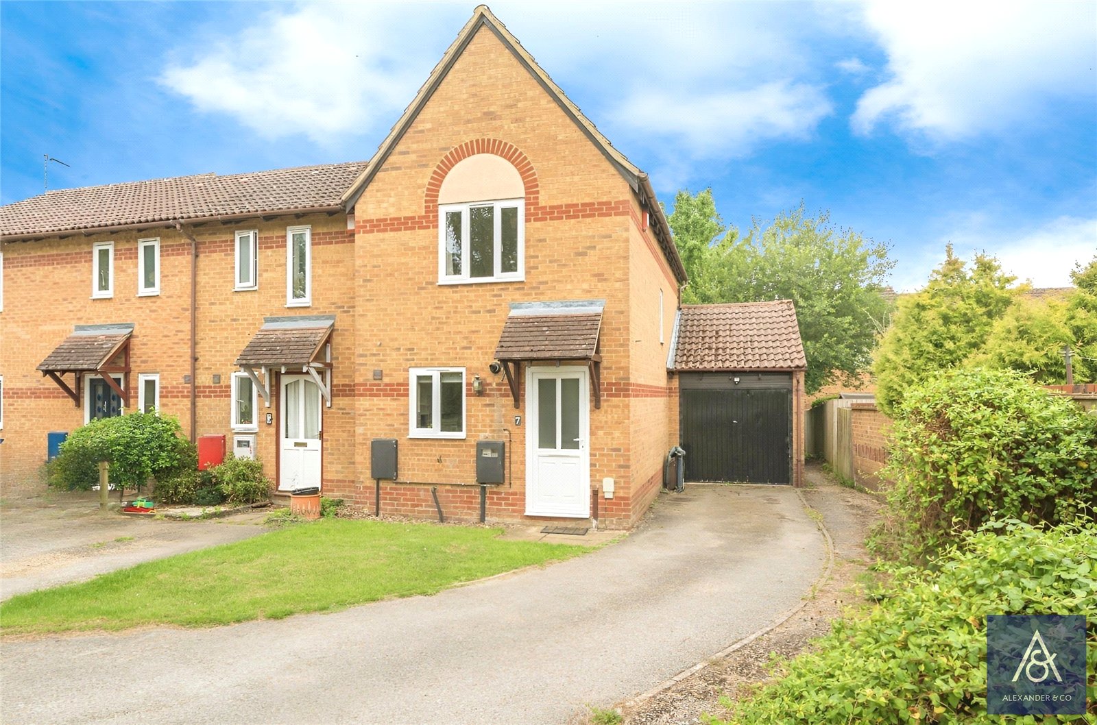 2 bedroom house for sale - Johnson Avenue, Brackley, Northamptonshire, NN13 - Property View 1