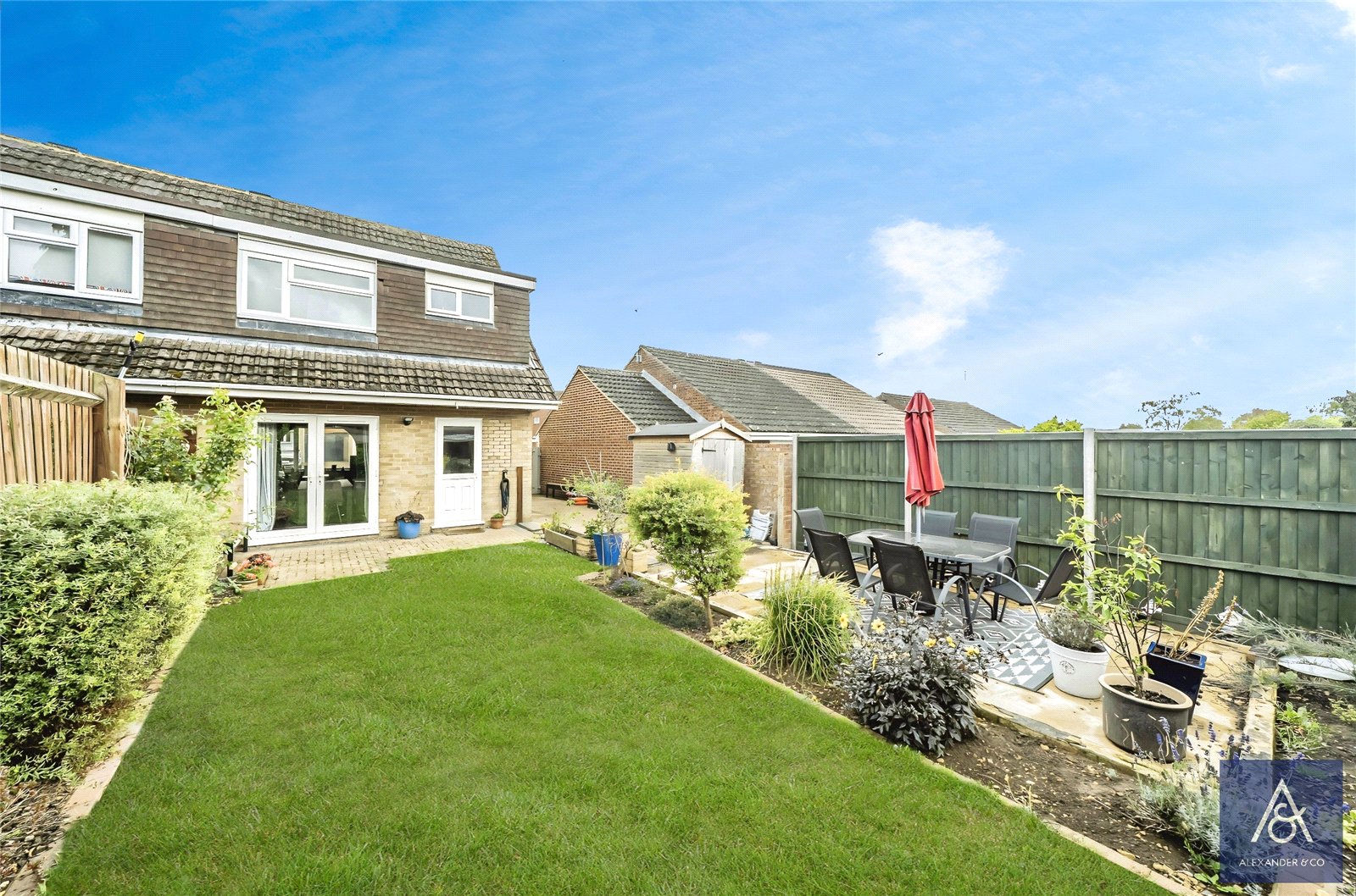 3 bedroom house for sale - Avenue Bernard, Brackley, Northamptonshire, NN13 - Property View 2