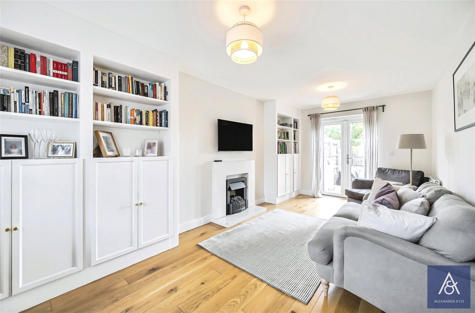 3 bedroom house for sale - Lagonda Drive, Brackley, Northamptonshire, NN13 - Property View 2