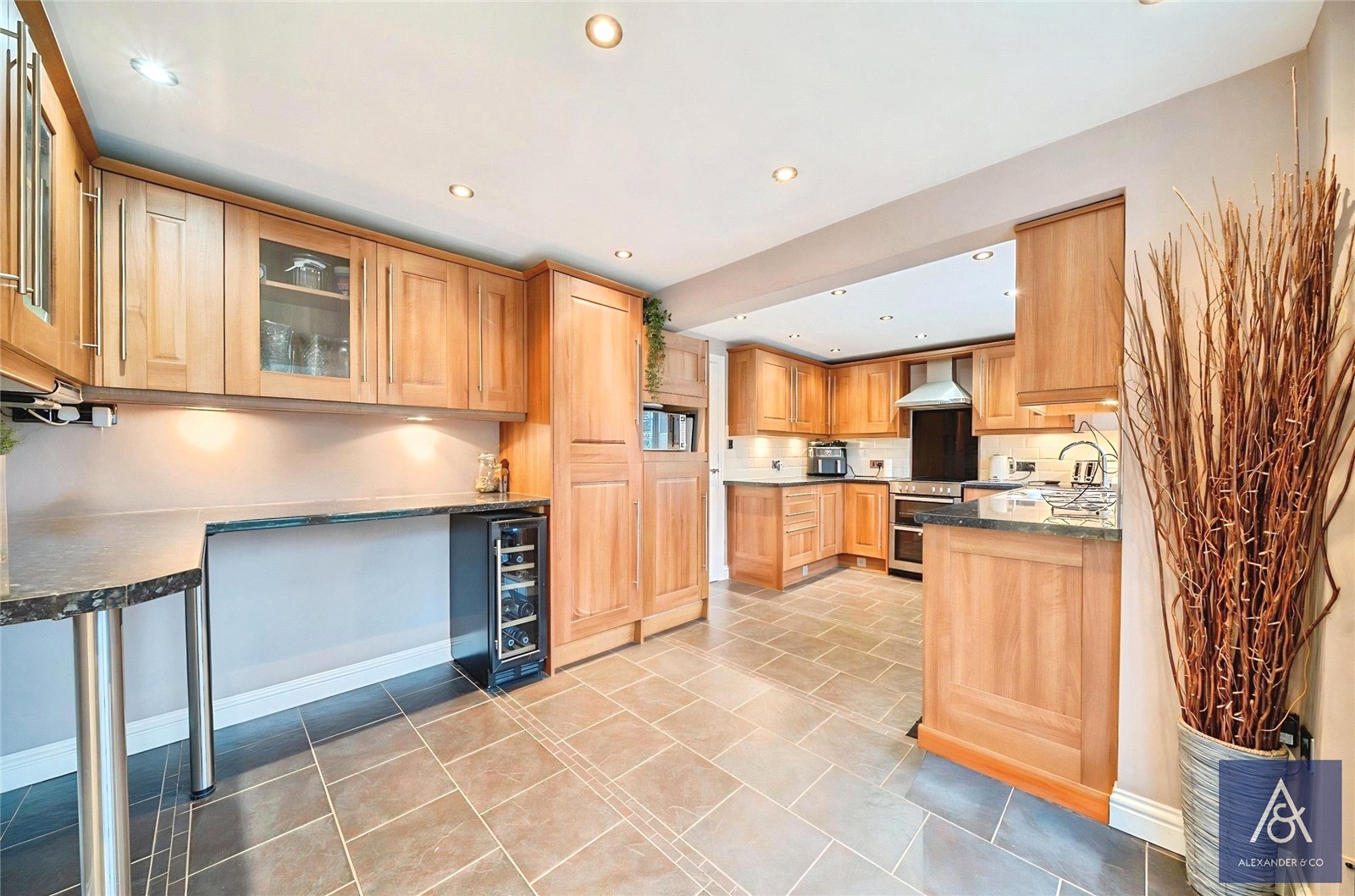 4 bedroom house for sale - Westhorp, Greatworth, Banbury, Northamptonshire, OX17 - Property View 3