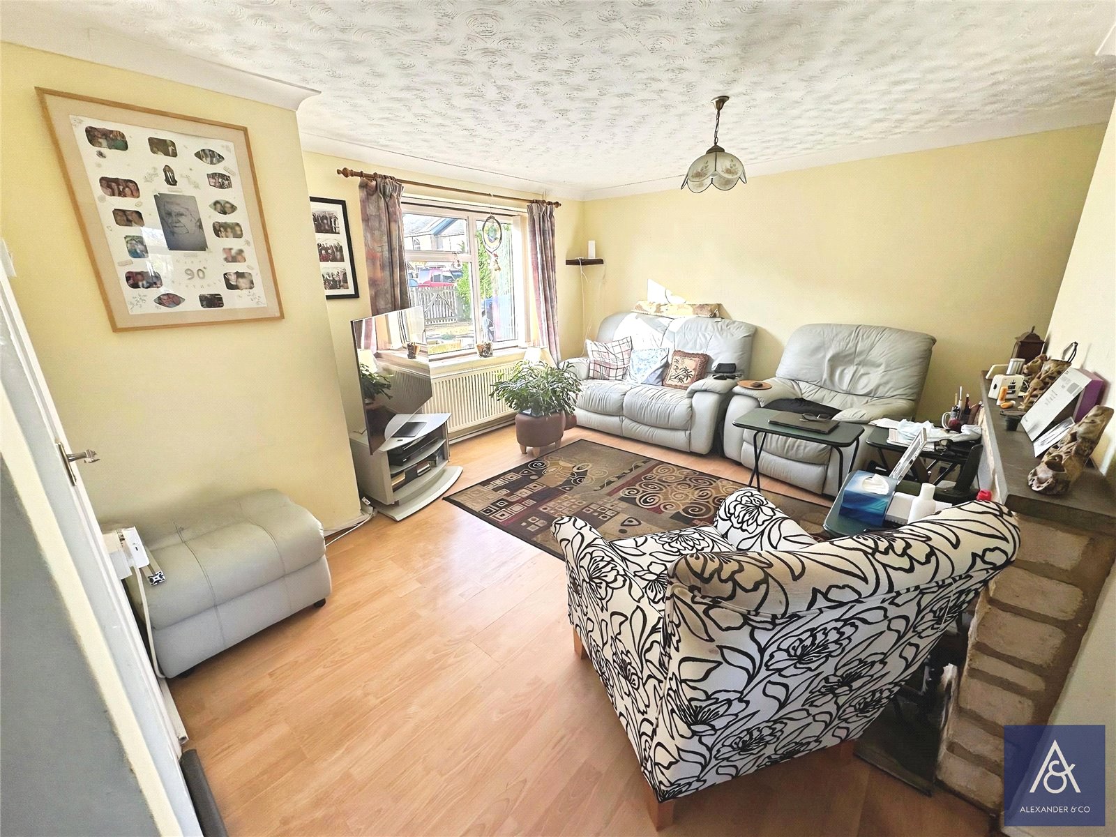 4 bedroom house for sale - Wheelers Rise, Croughton, Brackley, Northamptonshire, NN13 - Property View 3