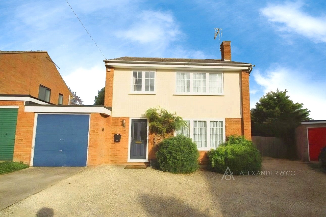 3 bedroom house to rent - Manor Park, Maids Moreton, Buckingham, MK18 - Property View 1