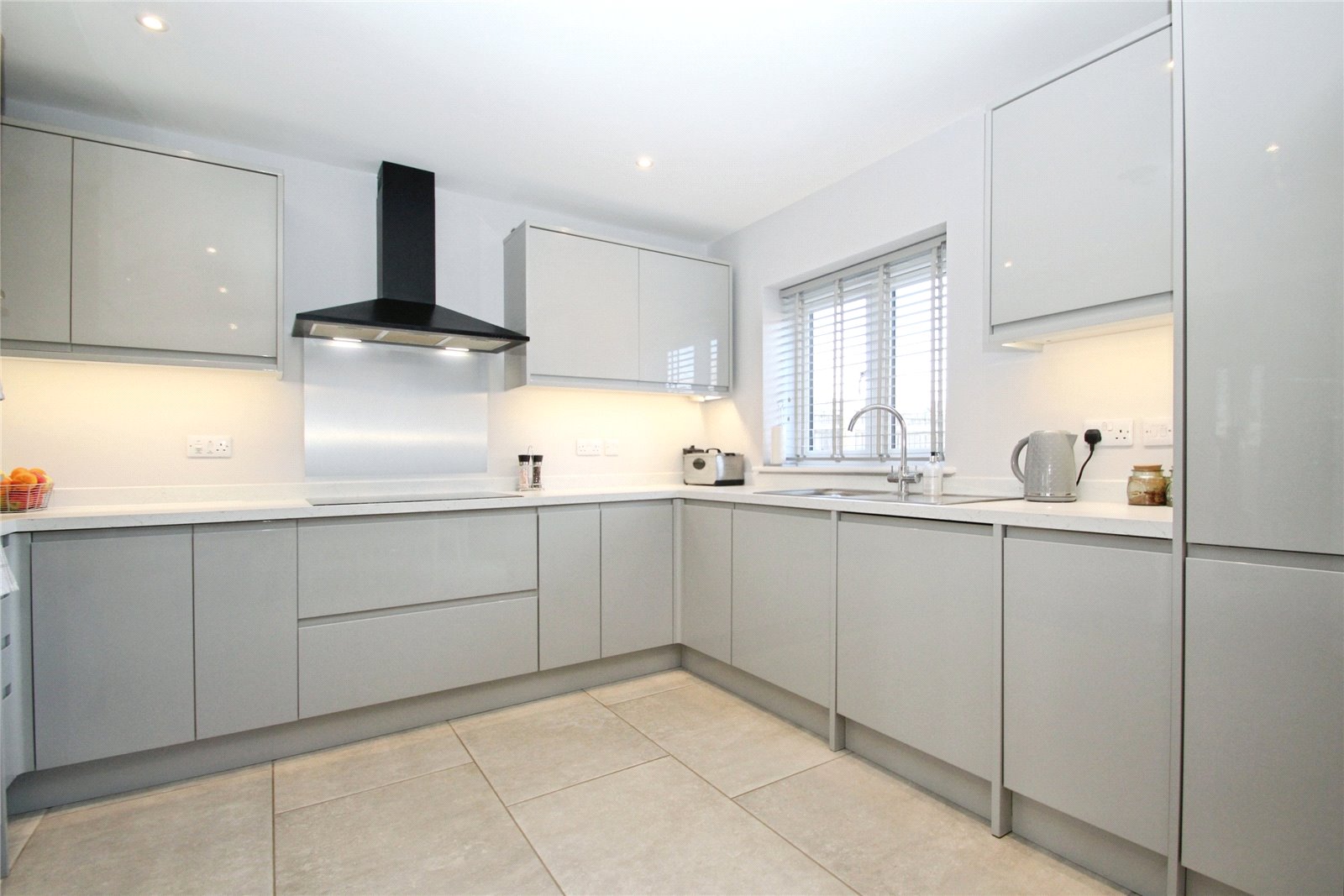 3 bedroom house to rent - Vicarage Road, Winslow, Buckingham, Buckinghamshire, MK18 - Property View 2