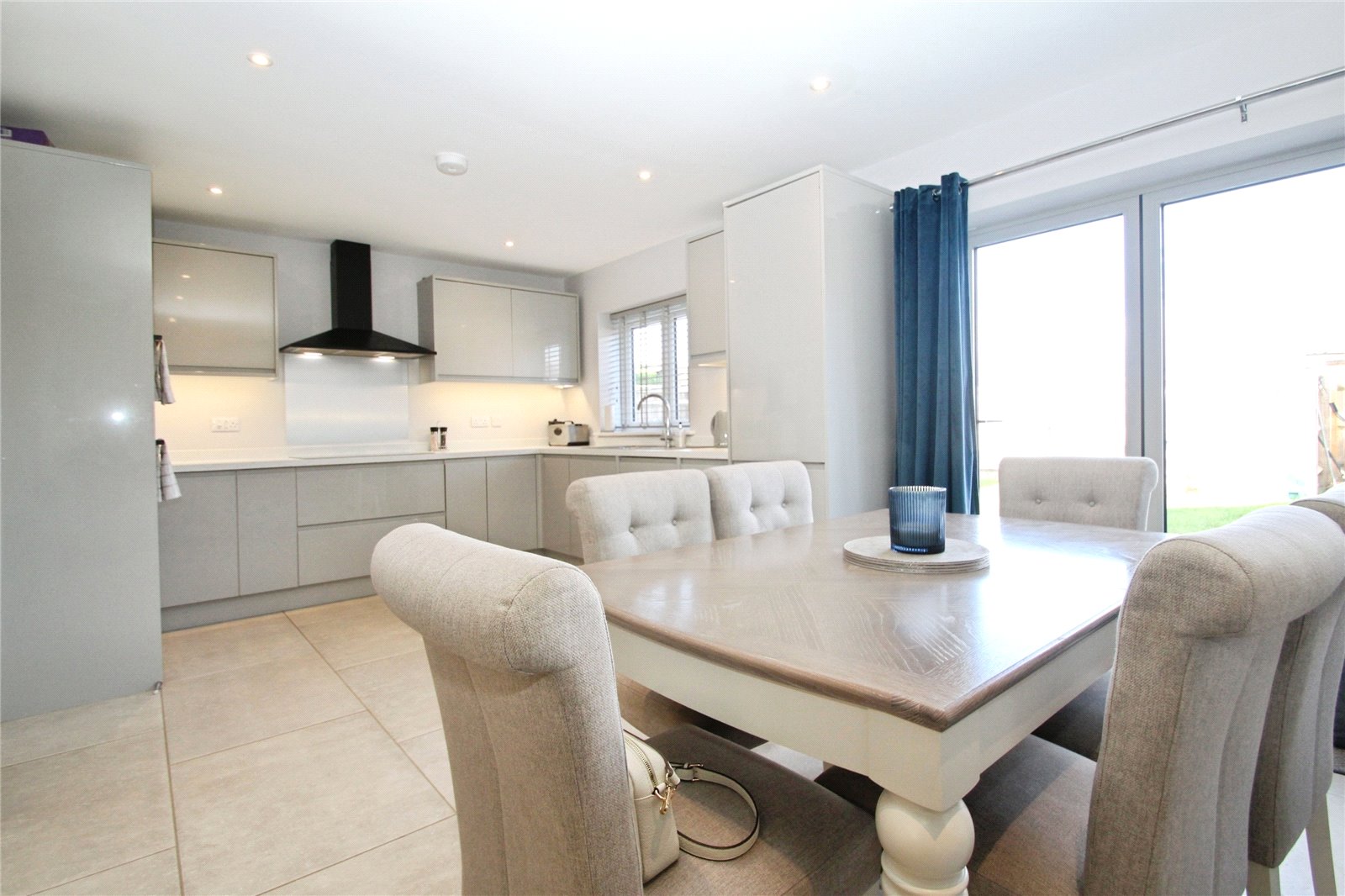 3 bedroom house to rent - Vicarage Road, Winslow, Buckingham, Buckinghamshire, MK18 - Property View 3