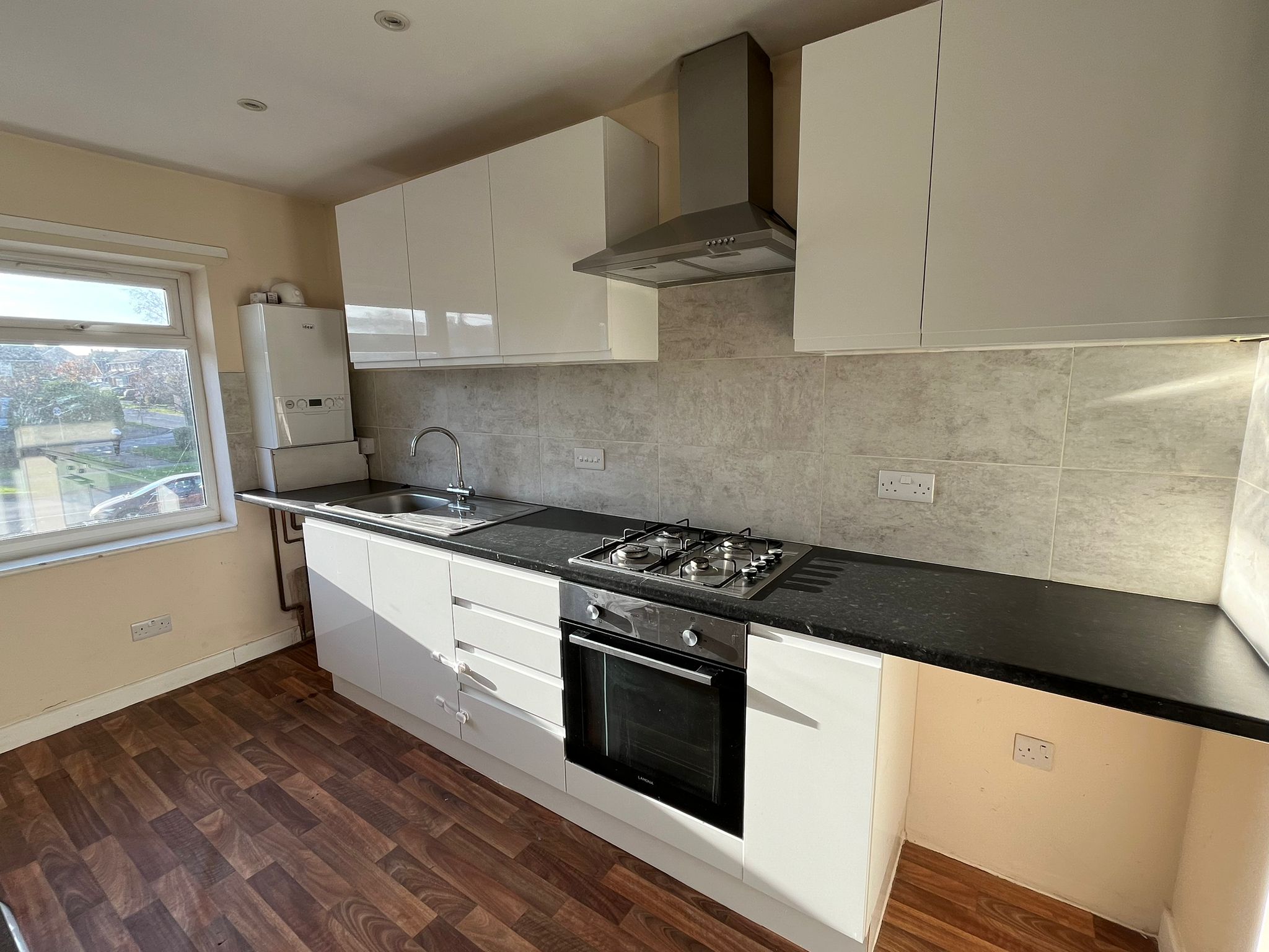 2 bedroom apartment to rent - London Road, Dunstable, LU6 - Property View 1