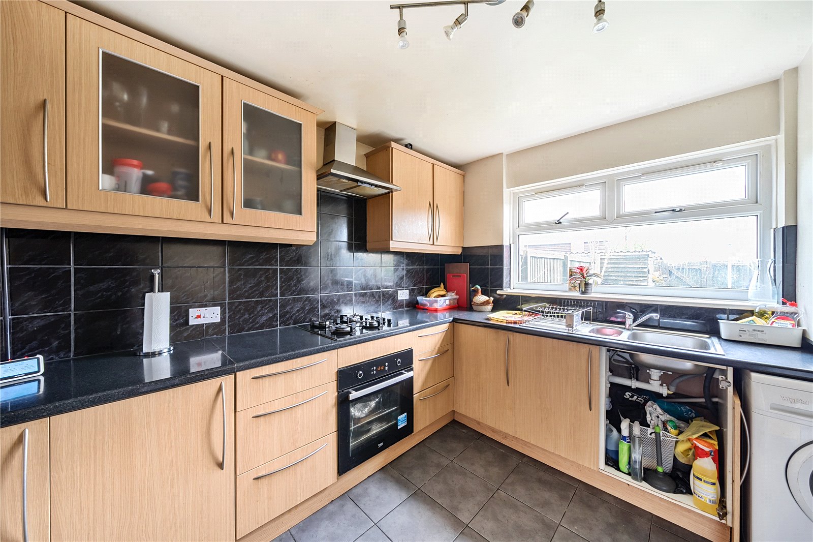 3 bedroom house for sale - Elm Park Close, Houghton Regis, Dunstable, Bedfordshire, LU5 - Property View 3