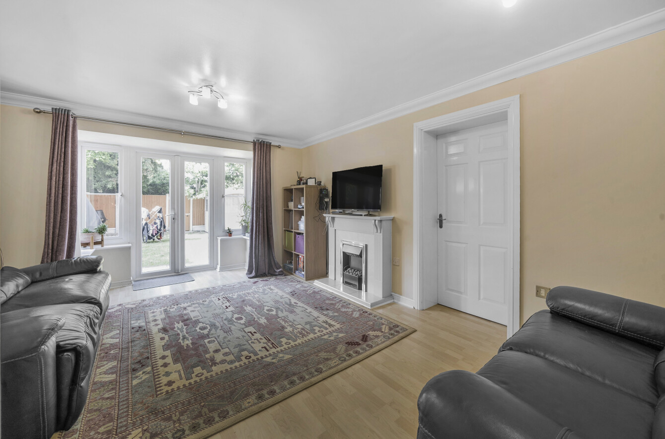 3 bedroom house for sale - Farriers Way, Houghton Regis, Dunstable, Bedfordshire, LU5 - Property View 3