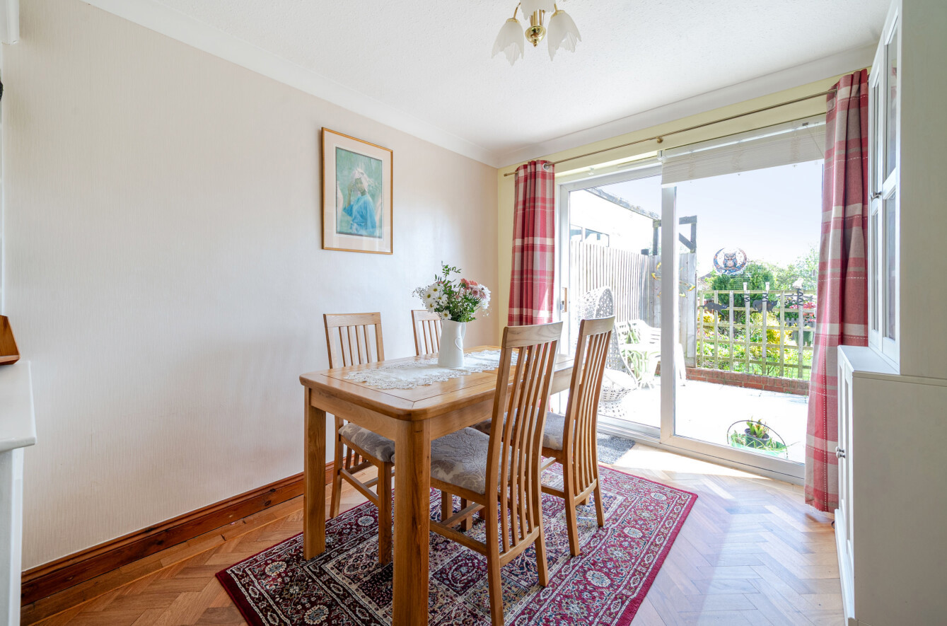 4 bedroom house for sale - Pipers Croft, Dunstable, Bedfordshire, LU6 - Property View 3