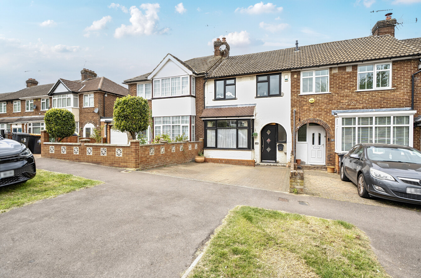 3 bedroom house for sale - Westfield Road, Dunstable, Bedfordshire, LU6 - Property View 1