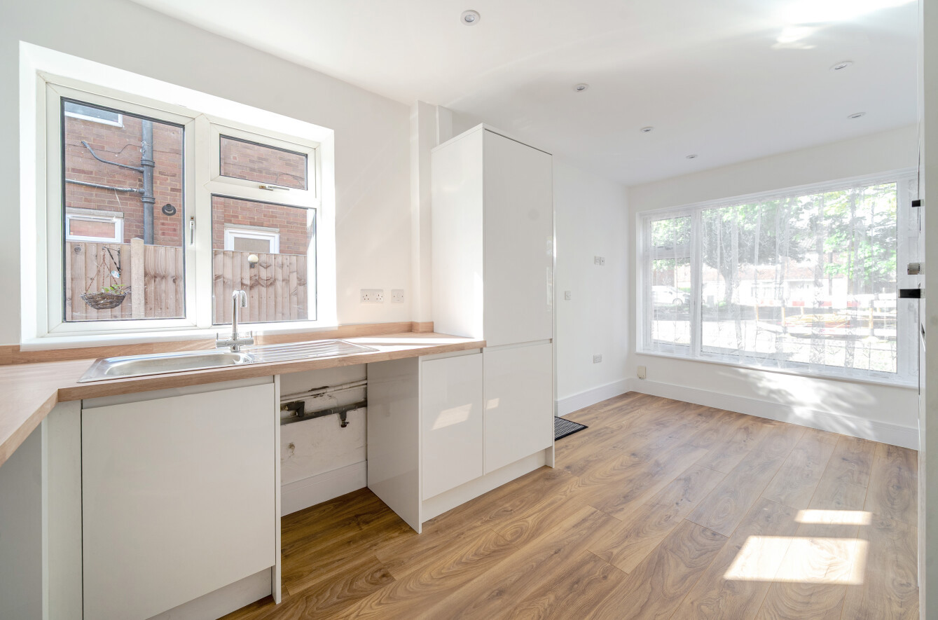 3 bedroom house for sale - Poynters Road, Dunstable, Bedfordshire, LU5 - Property View 3