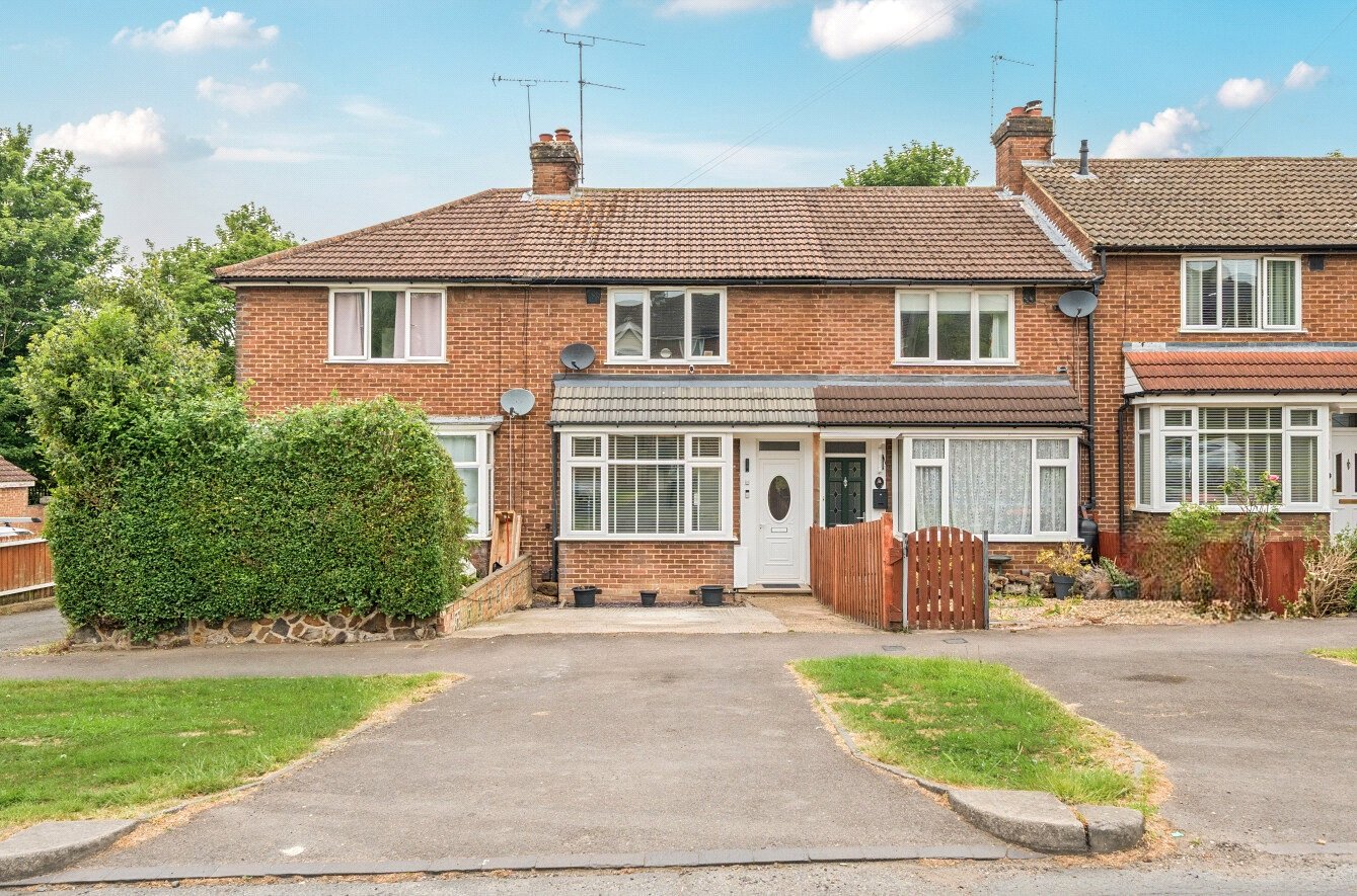 2 bedroom house for sale - Westfield Road, Dunstable, Bedfordshire, LU6 - Property View 1