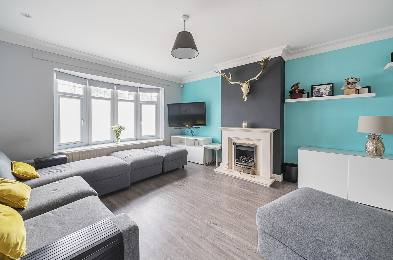 4 bedroom house for sale - Lowther Road, Dunstable, Bedfordshire, LU6 - Property View 3