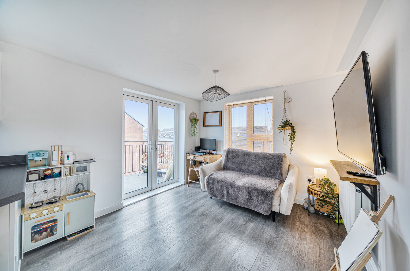 2 bedroom apartment for sale - Tilling Green, Dunstable, Bedfordshire, LU5 - Property View 2