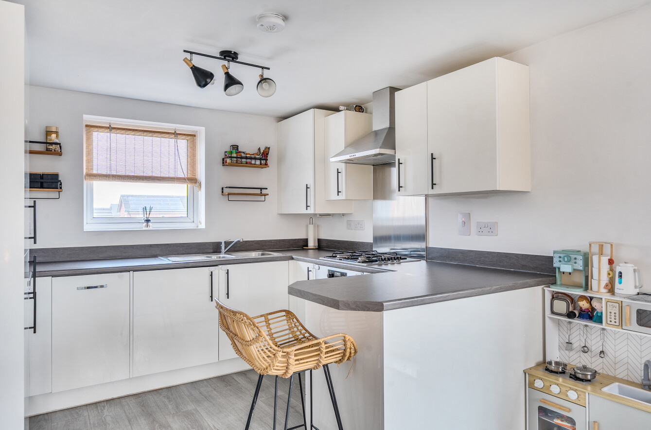 2 bedroom apartment for sale - Tilling Green, Dunstable, Bedfordshire, LU5 - Property View 3