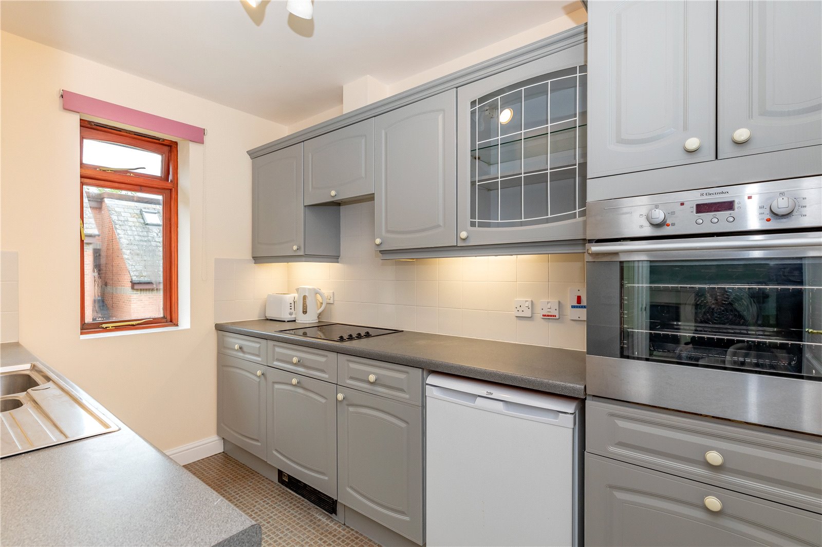 2 bedroom apartment for sale - High Street, Buckingham, Buckinghamshire, MK18 - Property View 2